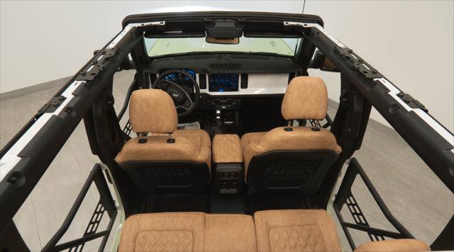 Used 2025 Ford Bronco Badlands AWD/4WD image 45