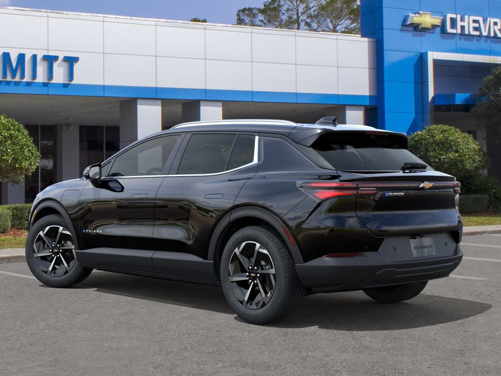 New 2026 Chevrolet Equinox EV LT FWD image 3
