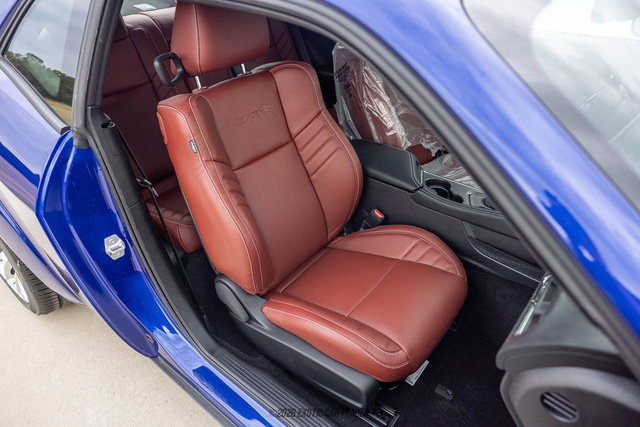 Used 2022 Dodge Challenger SRT Hellcat RWD image 57