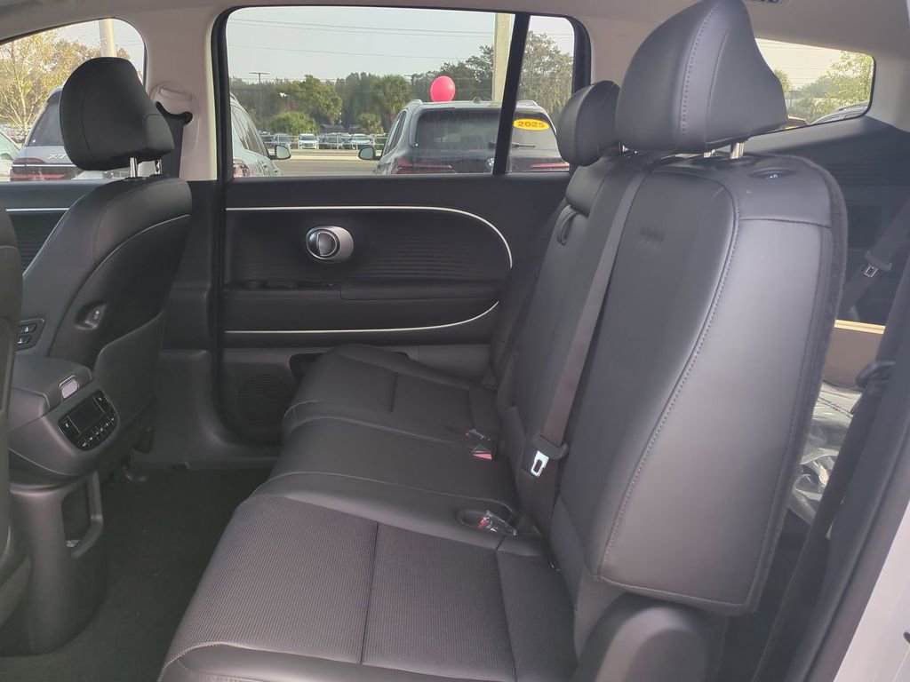 New 2026 Hyundai Ioniq 9 SEL image 16