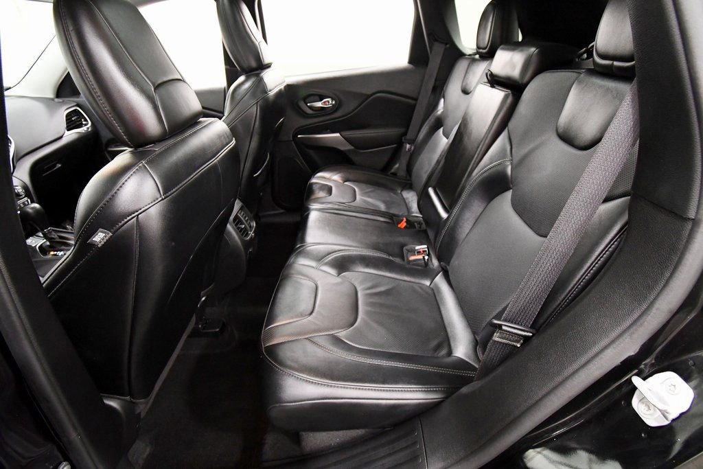 Used 2022 Jeep Cherokee Limited w/ Mopar Interior Package image 14
