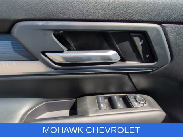 Used 2025 GMC Terrain Elevation image 24