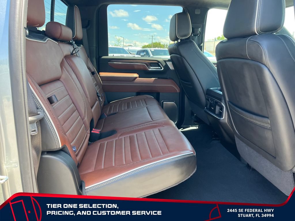 Used 2024 GMC Sierra 2500 Denali Ultimate w/ Max Trailering Package AWD/4WD image 17