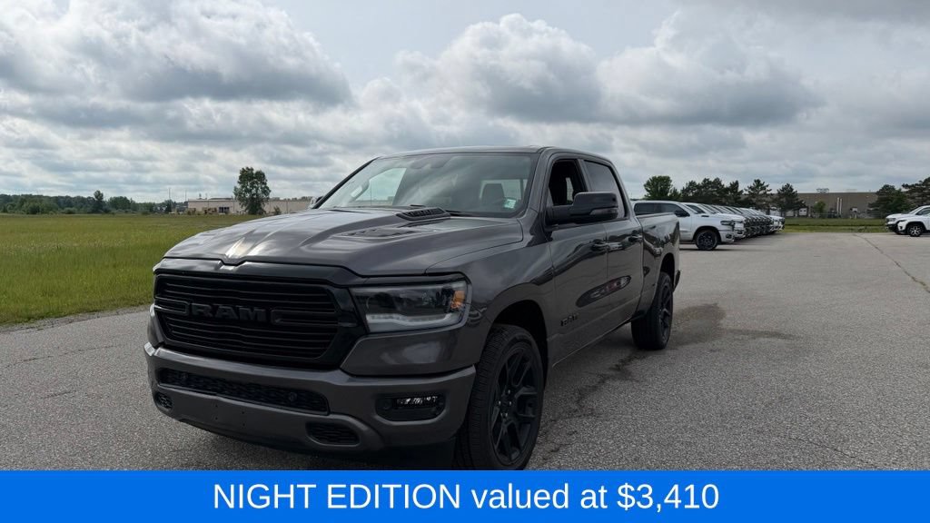 Used 2023 RAM 1500 Laramie AWD/4WD image 3