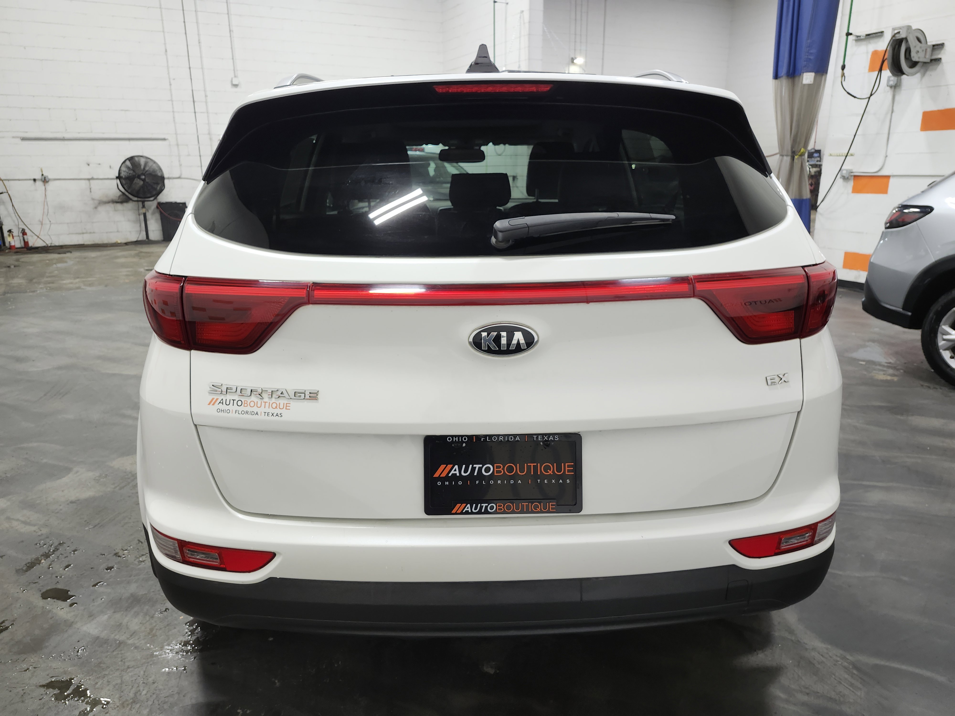 Used 2017 Kia Sportage EX w/ EX Premium Package image 17