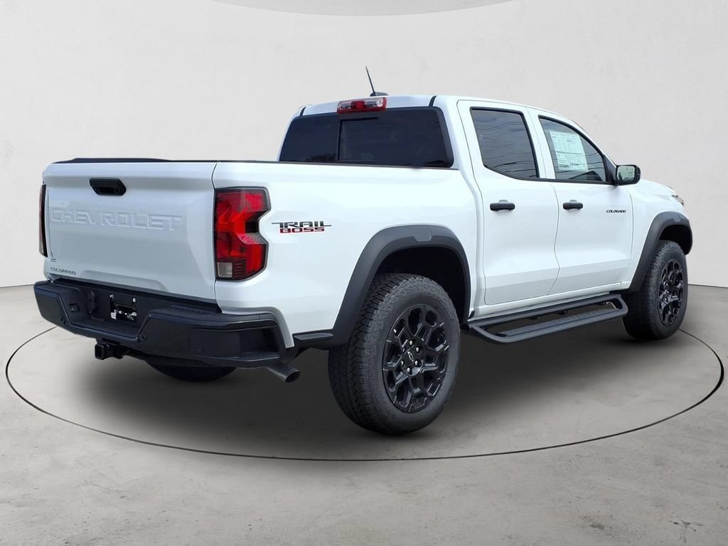 New 2026 Chevrolet Colorado Trail Boss AWD/4WD image 5