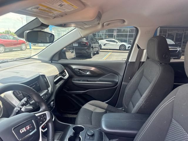 Used 2024 GMC Terrain SLE AWD/4WD image 6
