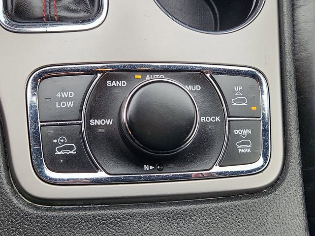 Used 2018 Jeep Grand Cherokee Trailhawk AWD/4WD image 13