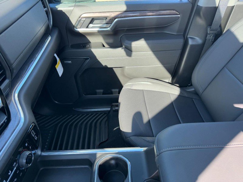 New 2026 Chevrolet Silverado 2500 LTZ w/ LTZ Convenience Package image 40