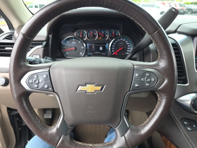 Used 2017 Chevrolet Suburban Premier AWD/4WD image 26