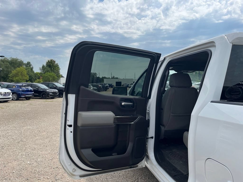 Used 2020 Chevrolet Silverado 1500 LT Trail Boss AWD/4WD image 29