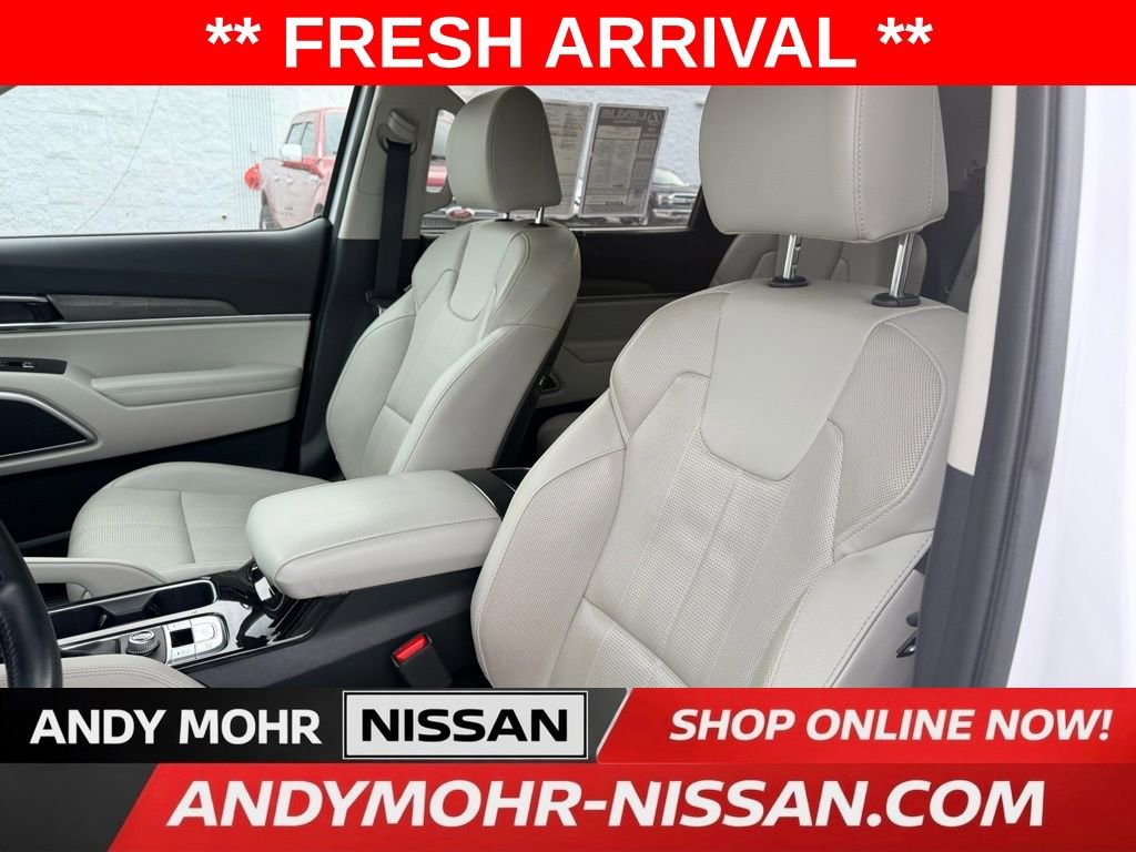 Used 2022 Kia Telluride EX w/ EX Premium Package image 16