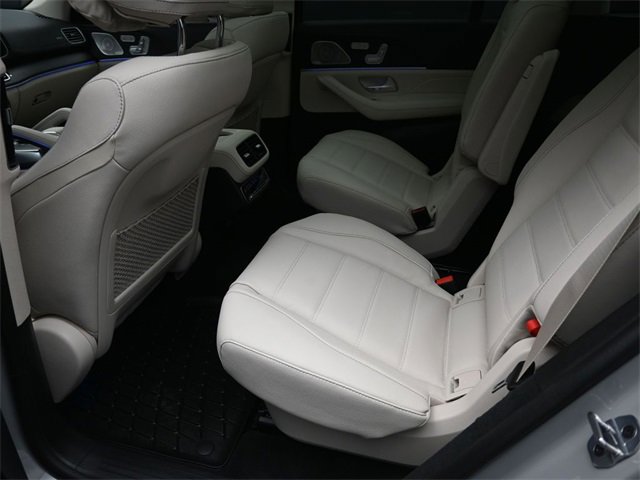 New 2026 Mercedes-Benz GLS 450 4MATIC image 23