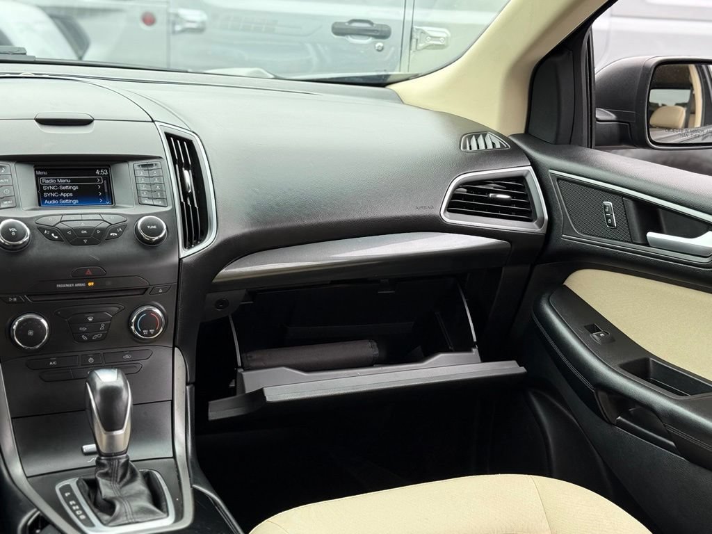 Used 2016 Ford Edge SE AWD/4WD image 24