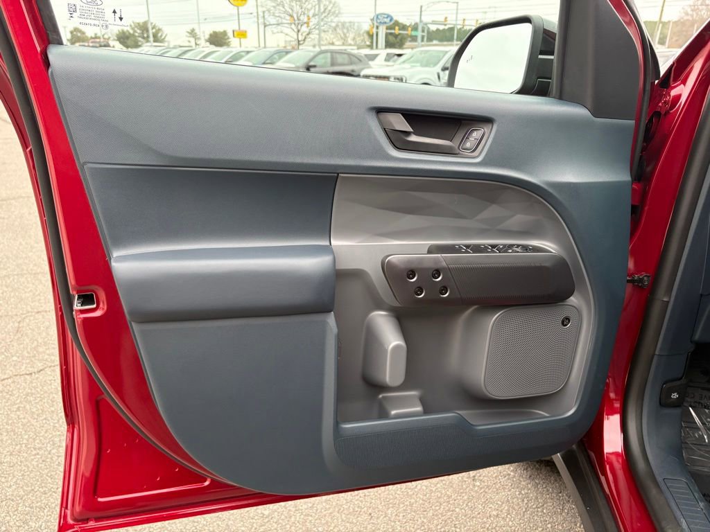 New 2026 Ford Maverick Lariat w/ Black Appearance Package image 14