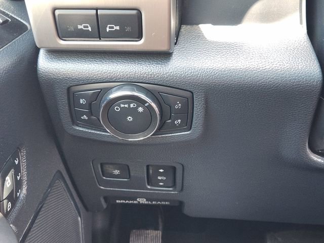 Used 2022 Ford F250 Platinum w/ FX4 Off-Road Package AWD/4WD image 22