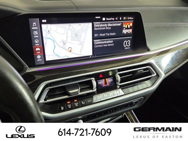Used 2021 BMW X5 M50i w/ Executive Package image 28