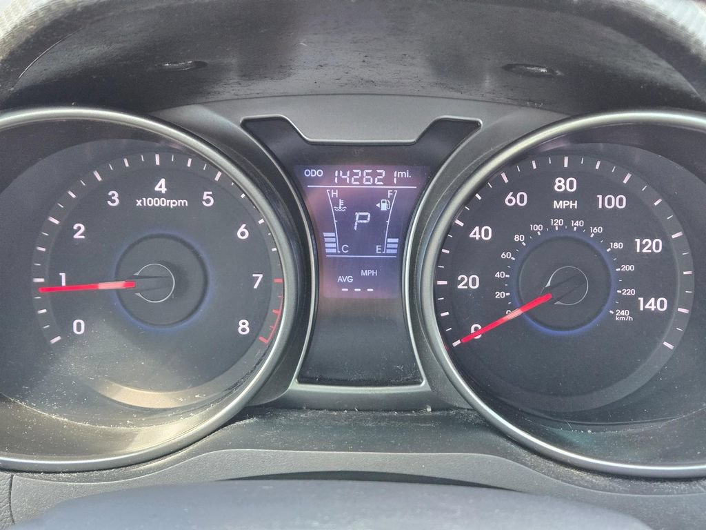 Used 2012 Hyundai Veloster FWD image 21