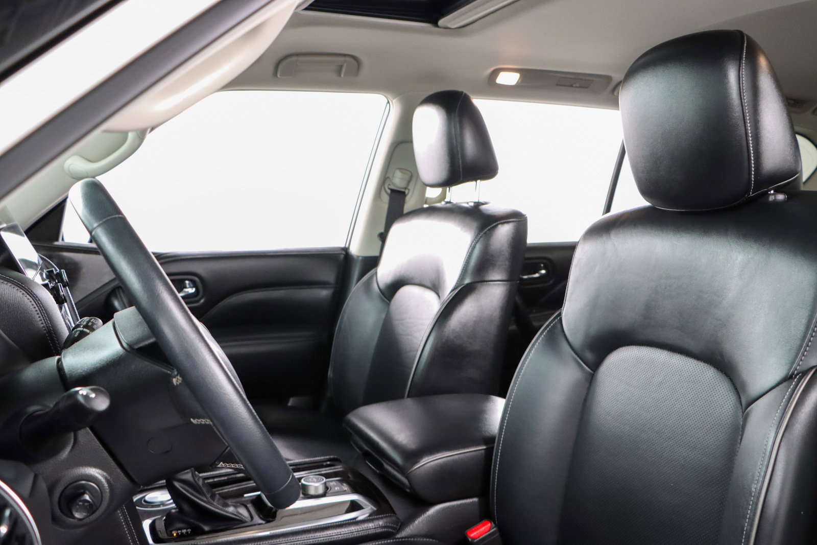 Used 2024 INFINITI QX80 Luxe w/ Cargo Package image 26