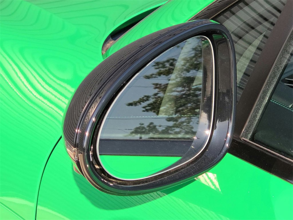 New 2026 Porsche Macan GTS image 28