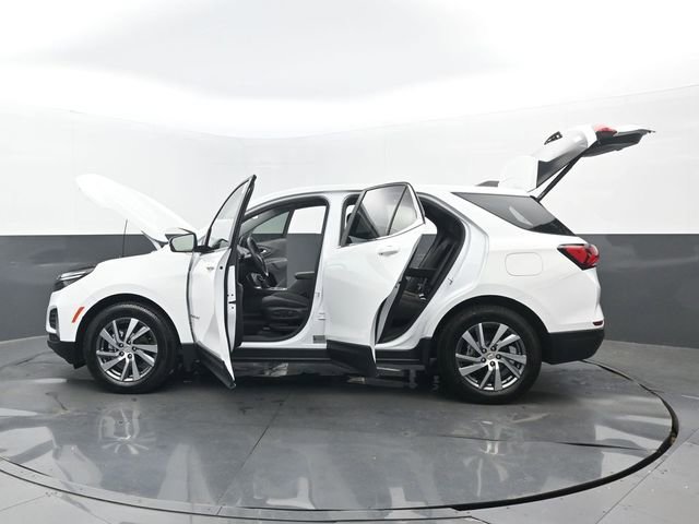 Used 2024 Chevrolet Equinox LT FWD image 34