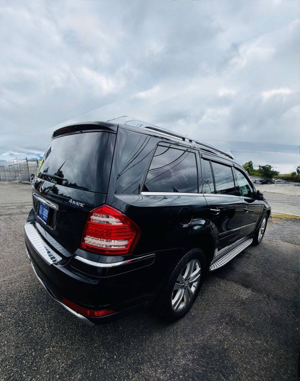 Used 2012 Mercedes-Benz GL 450 4MATIC image 7