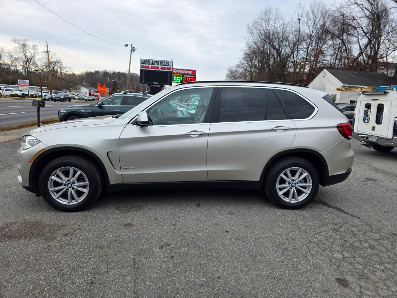 Used 2015 BMW X5 xDrive35i image 8