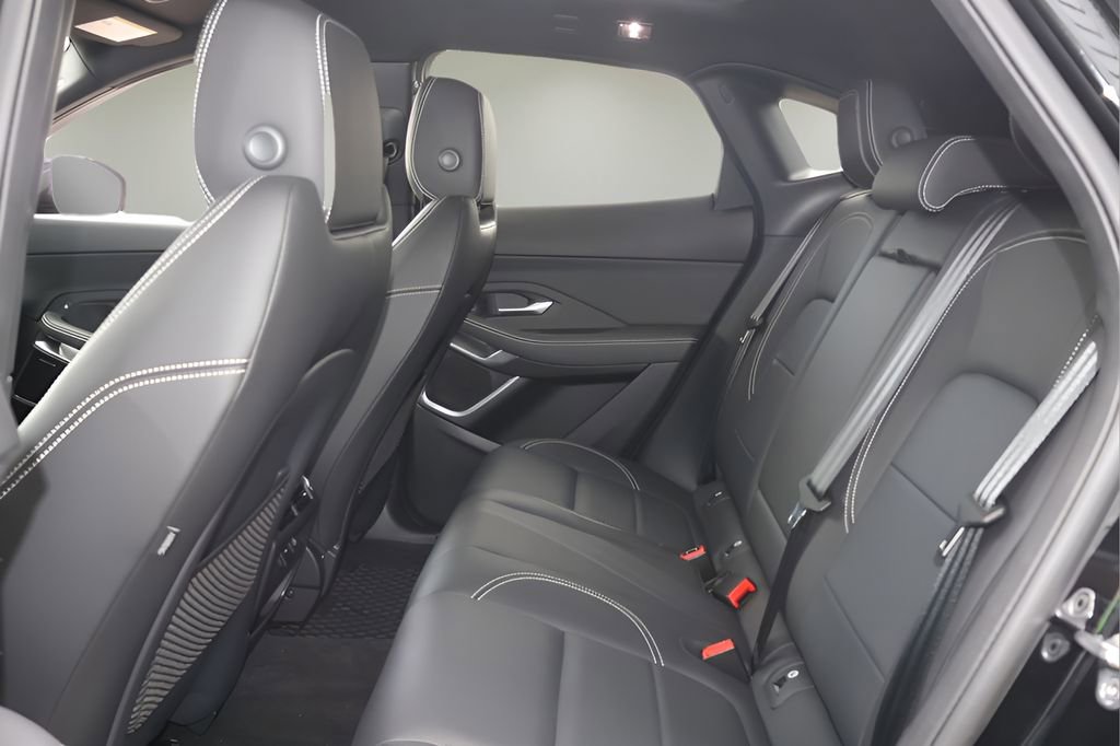 Used 2024 Jaguar E-PACE R-Dynamic SE AWD/4WD image 12