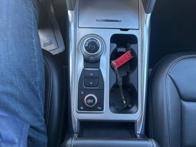 Used 2022 Ford Explorer XLT w/ Equipment Group 202A image 29