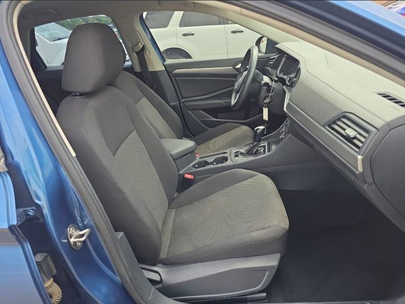 Used 2019 Volkswagen Jetta R-Line image 27