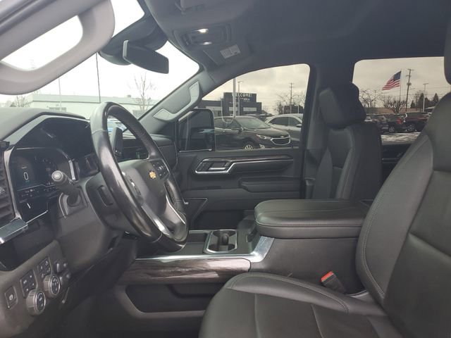 Certified 2024 Chevrolet Silverado 2500 LTZ w/ LTZ Convenience Package image 17