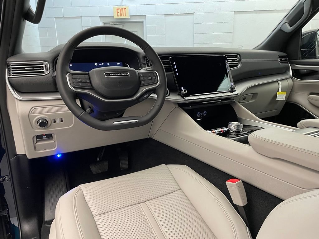 New 2026 Jeep Grand Wagoneer 2WD w/ Premium Group I image 12