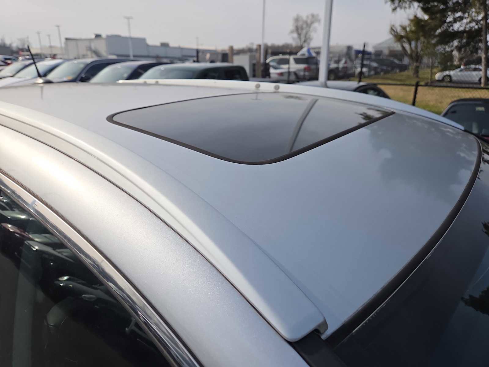 Used 2016 Honda CR-V EX-L image 3