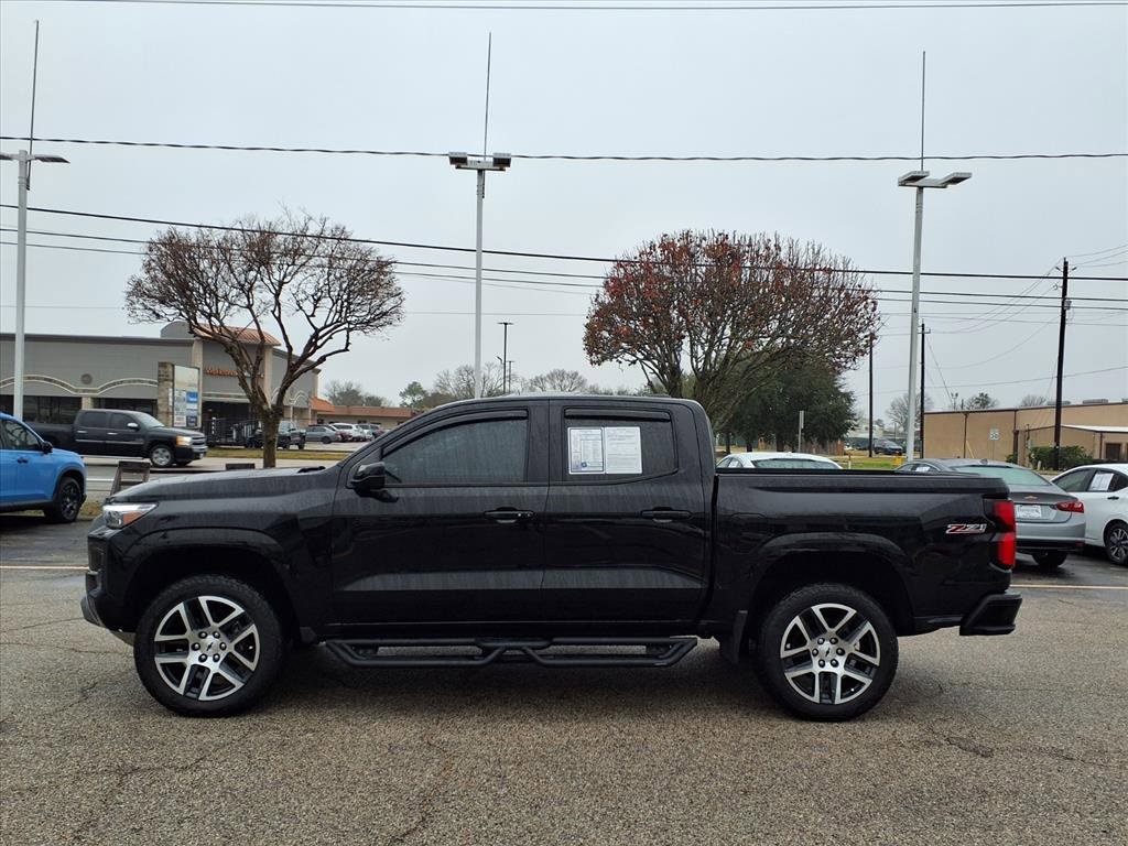 Used 2023 Chevrolet Colorado Z71 w/ Z71 Convenience Package 2 image 26