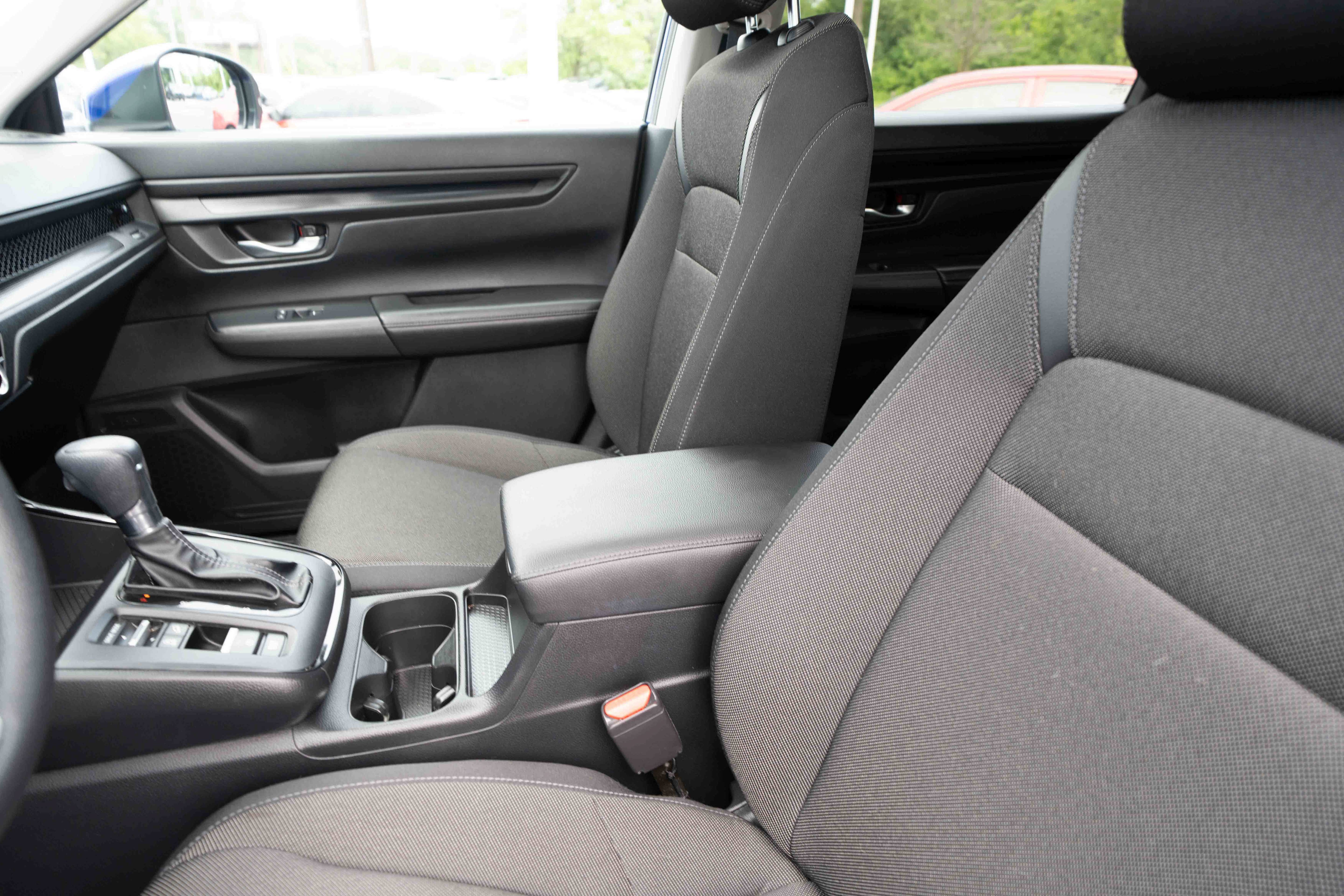 Used 2024 Honda CR-V EX image 10