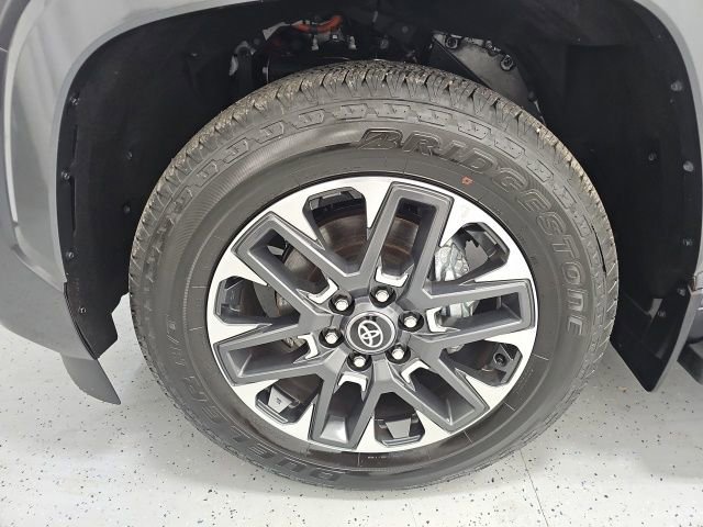 Used 2026 Toyota Sequoia Limited AWD/4WD image 9