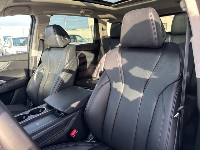 Certified 2025 Acura MDX SH-AWD image 17