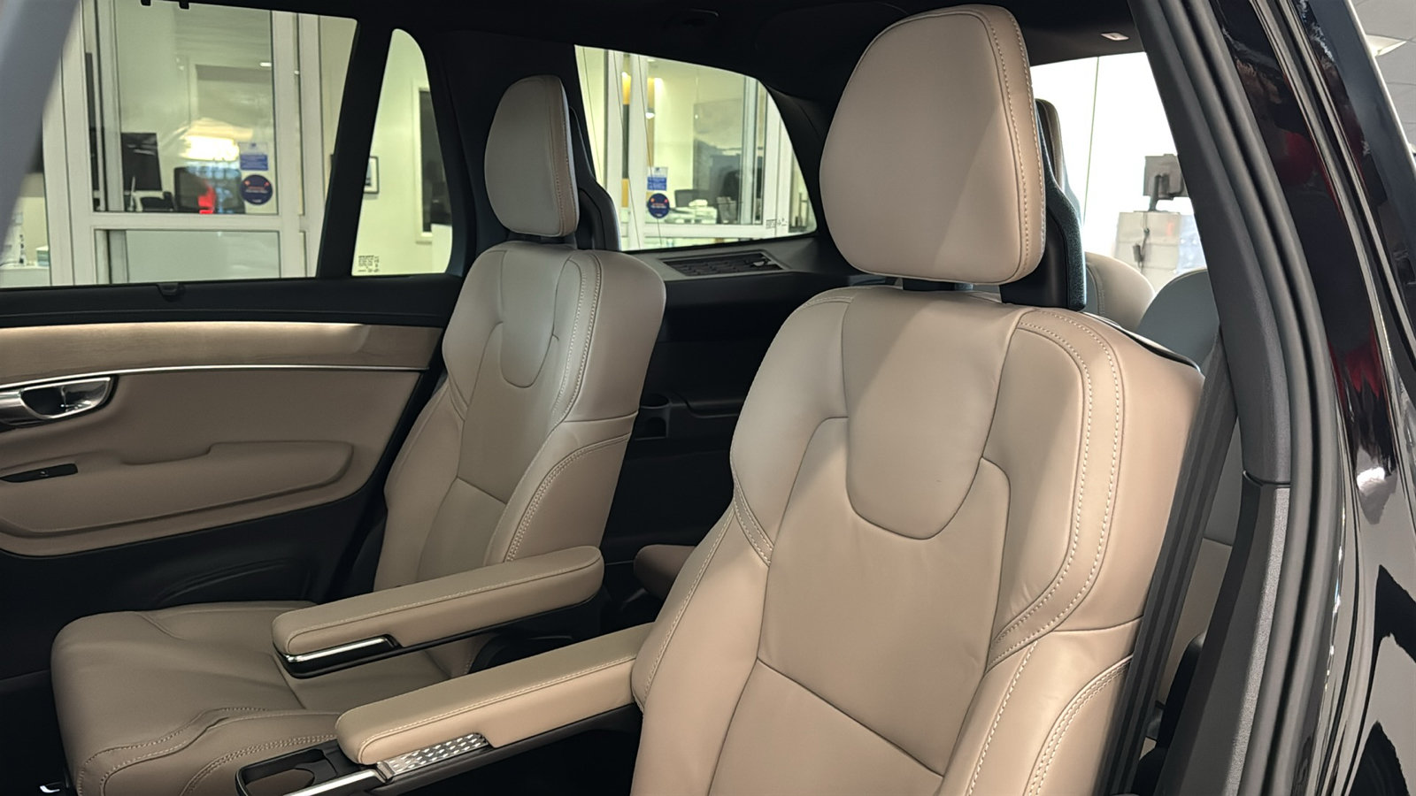New 2027 Volvo XC90 T8 Ultra AWD/4WD image 26