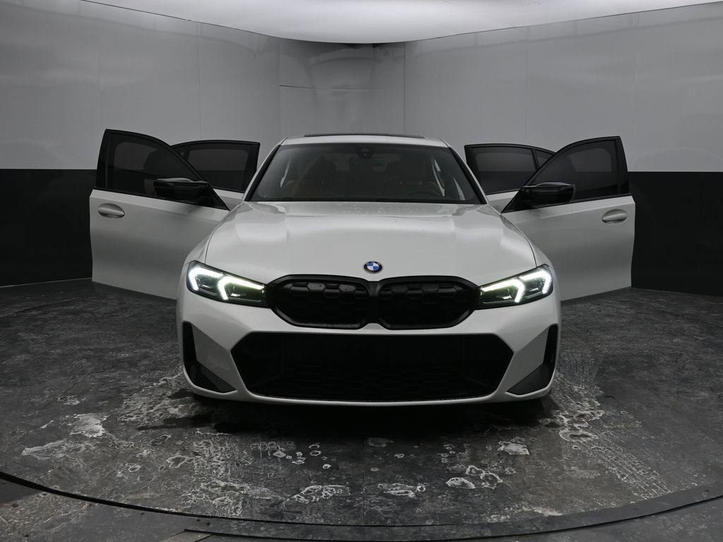 Used 2023 BMW M340i w/ Shadowloine Package image 10