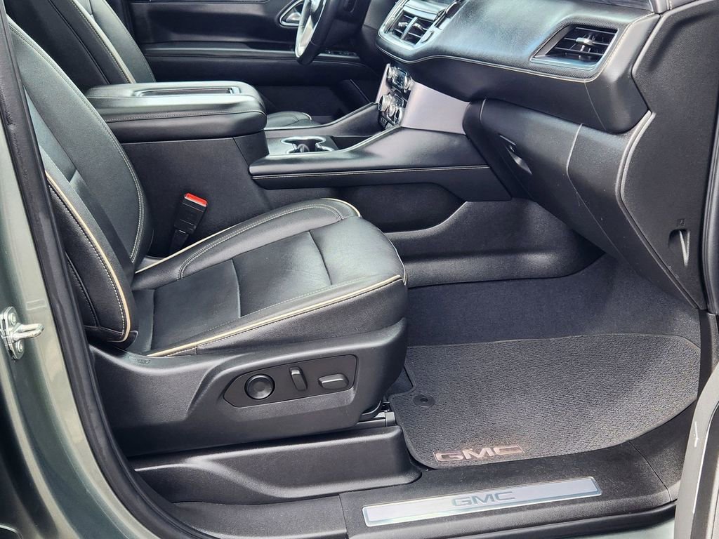 Certified 2023 GMC Yukon XL SLT image 18