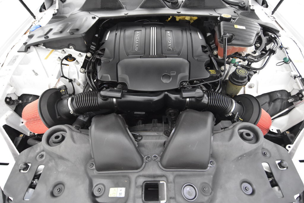 Used 2015 Jaguar XJ L Supercharged RWD image 50