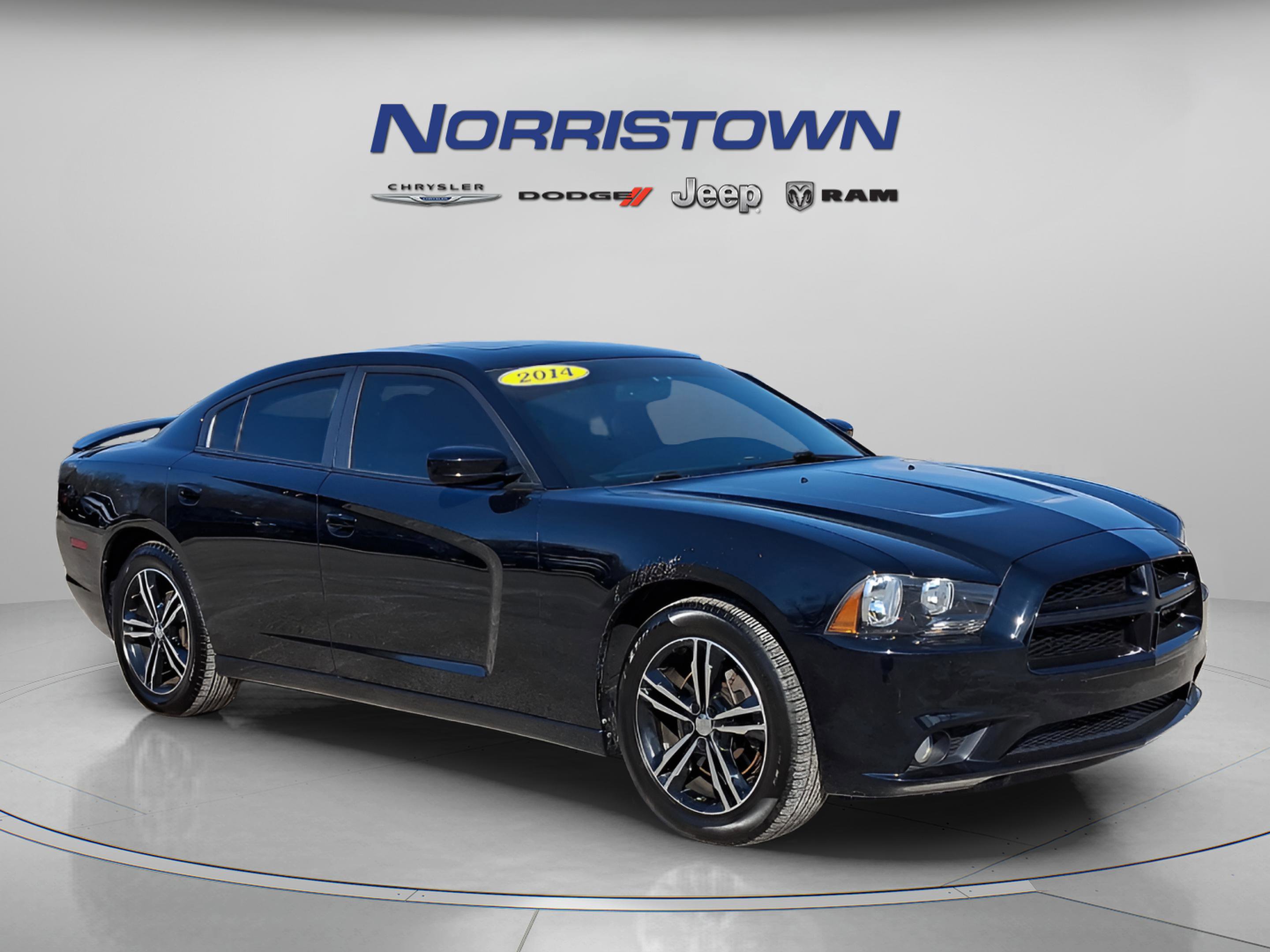 Used 2014 Dodge Charger SXT