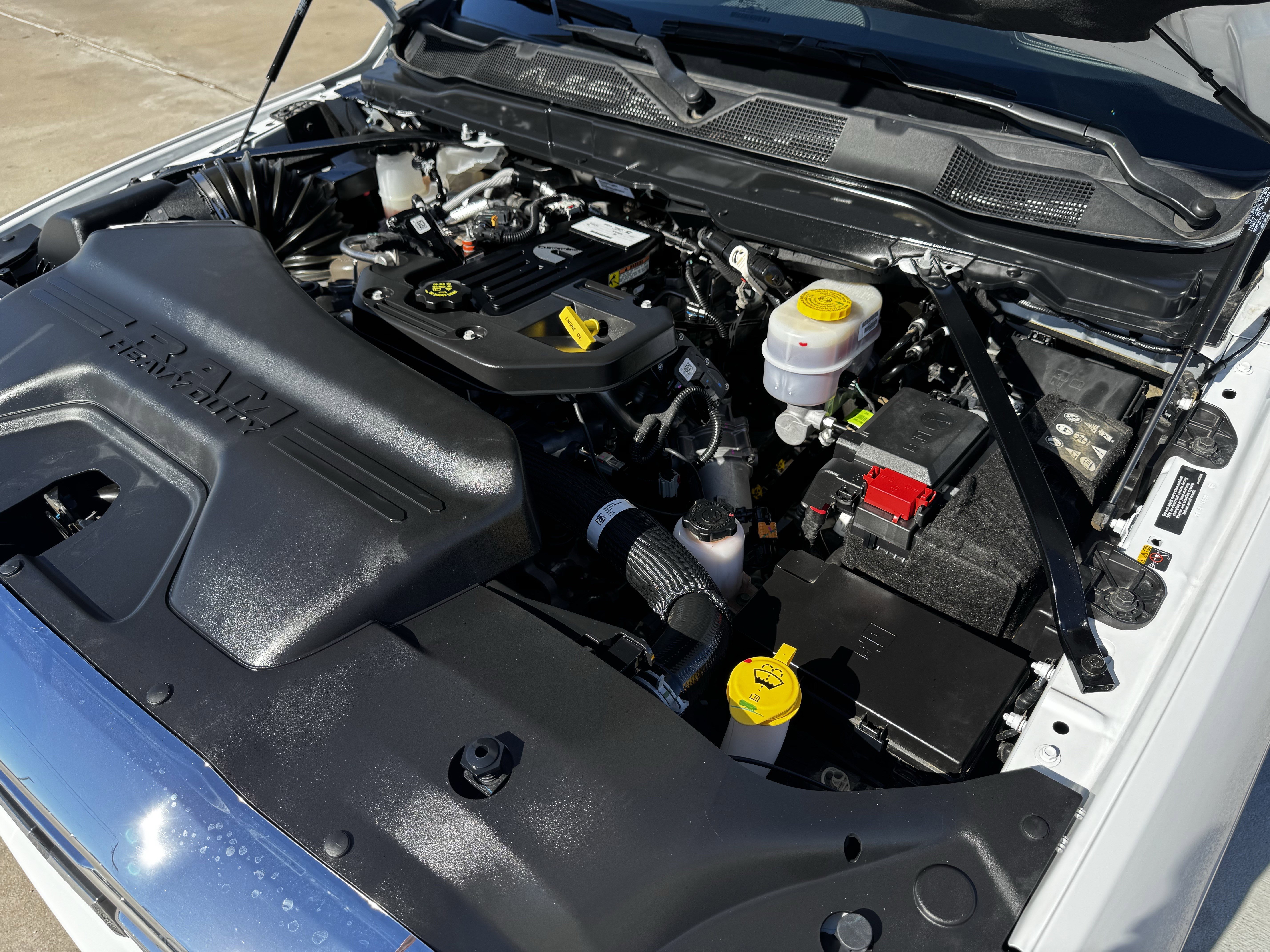 Used 2025 RAM 2500 Laramie image 43