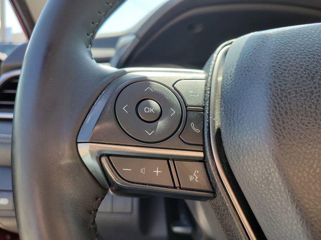 Used 2022 Toyota Camry SE w/ Audio Upgrade Package image 19