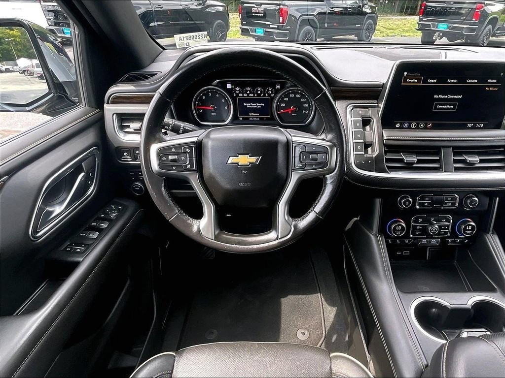 Used 2021 Chevrolet Suburban Premier AWD/4WD image 17