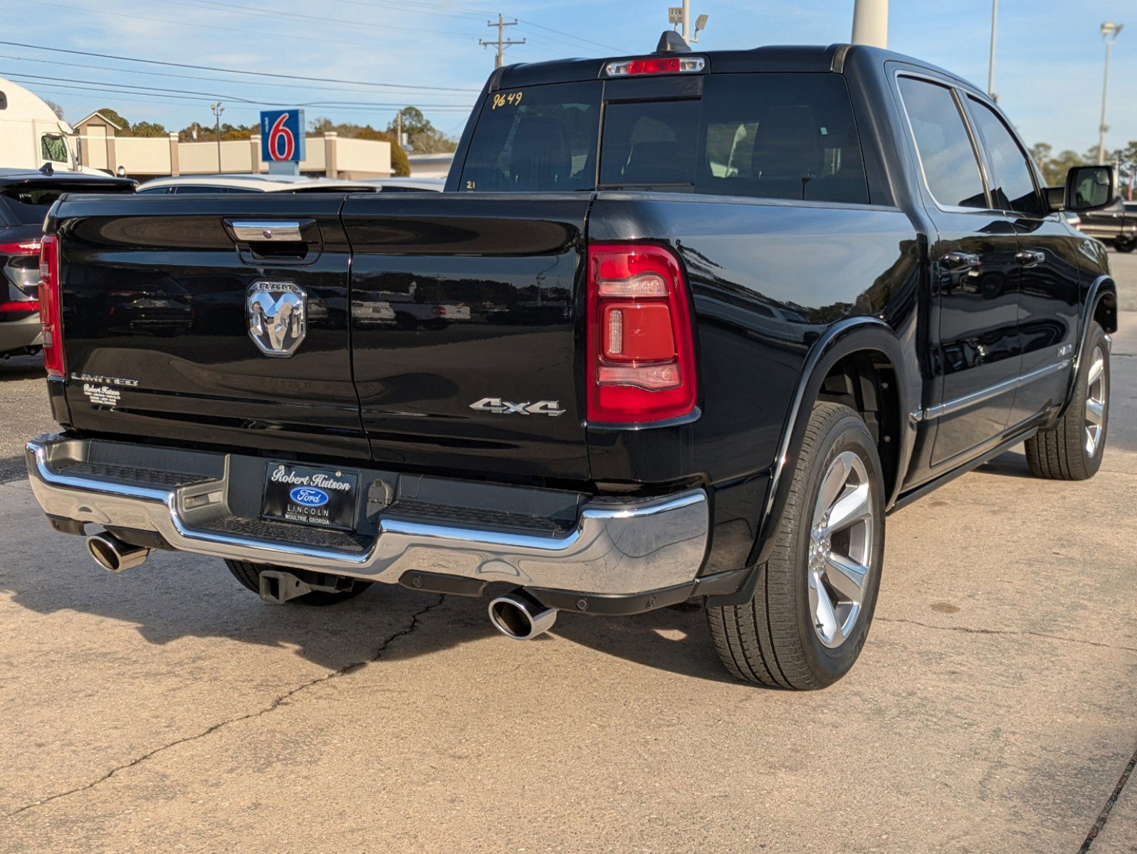 Used 2021 RAM 1500 Limited image 6