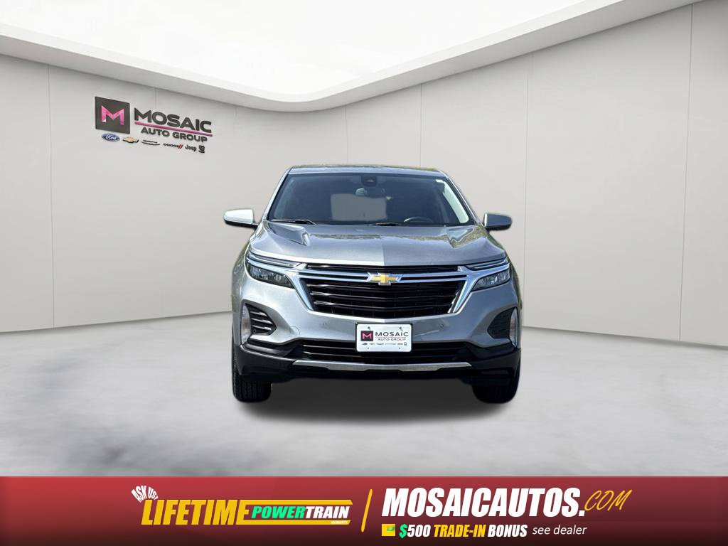 Used 2024 Chevrolet Equinox LT AWD/4WD image 2