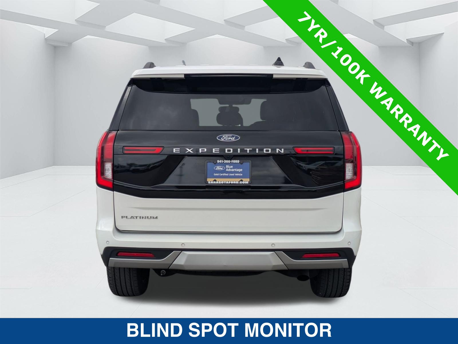 Certified 2025 Ford Expedition Platinum w/ Driver's Package AWD/4WD image 6