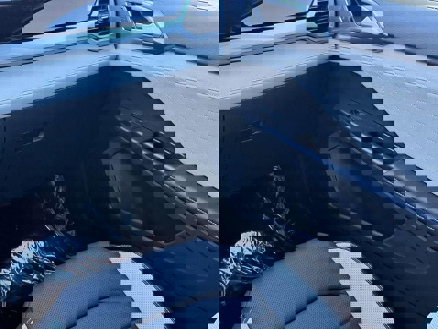 New 2026 Volkswagen Taos SEL AWD/4WD image 10