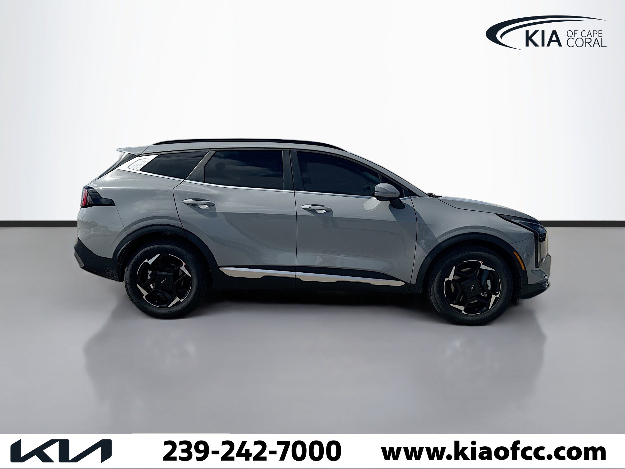 New 2026 Kia Sportage EX FWD image 7